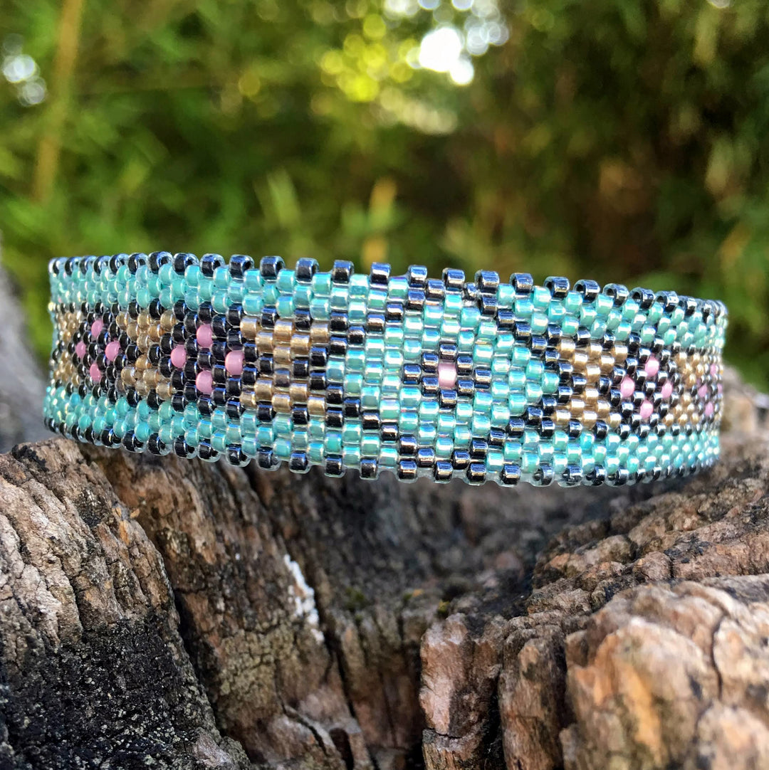 Bracelet En Perles Miyuki Tissées - Couleurs Rose Fluo, Orange, écru, Crème, Corail - Fermoir Glissière, Longueur Ajustable